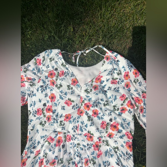 Loft Summer Dress - Picture 3 of 4